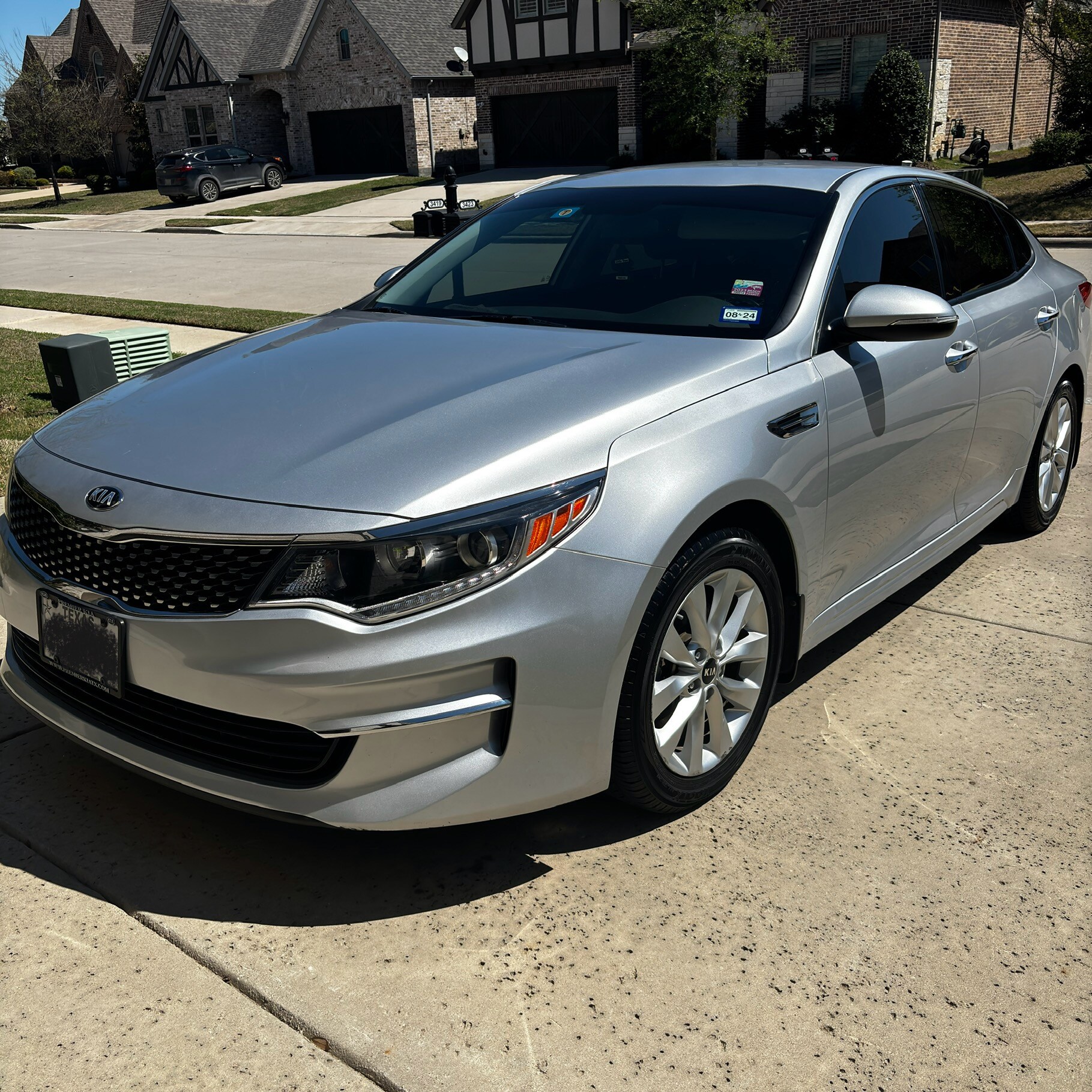 Kia Exterior Detail Car Wash and Wax